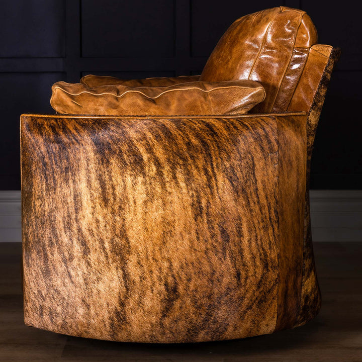 Buck Snug Leather Swivel Recliner