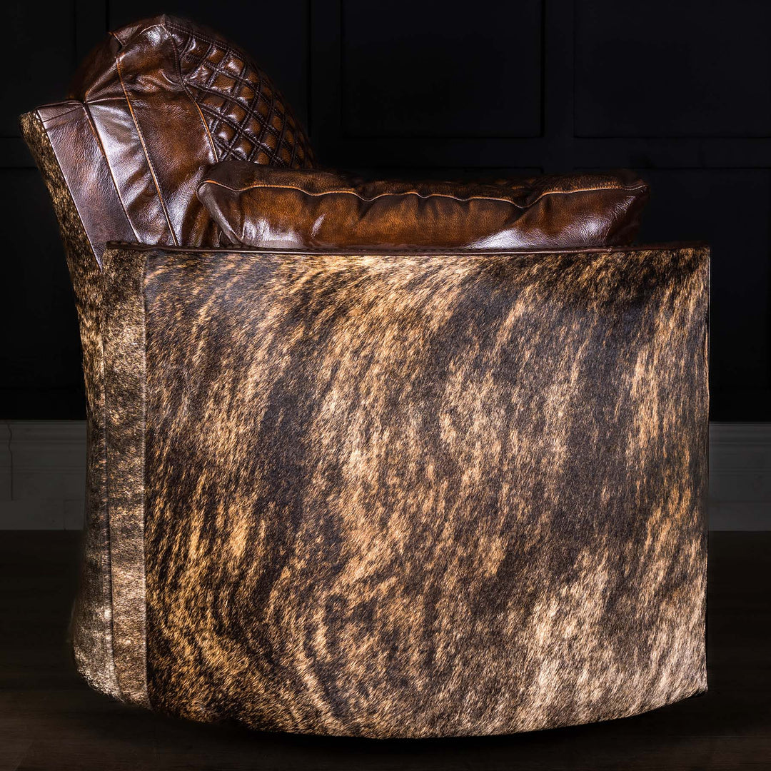 Frontier Snug Leather Swivel Recliner