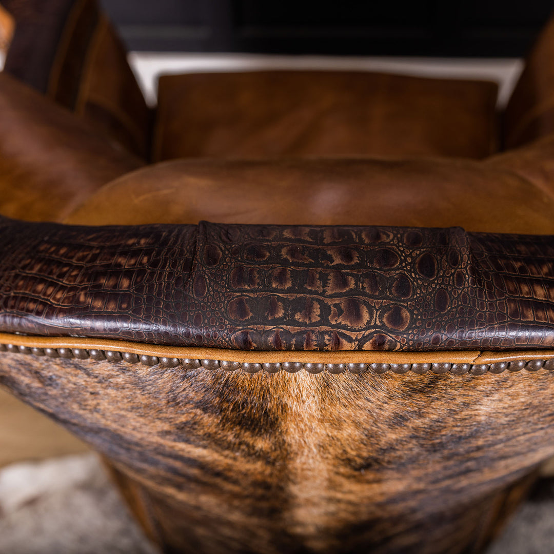 Rod Ranch Swivel Chair