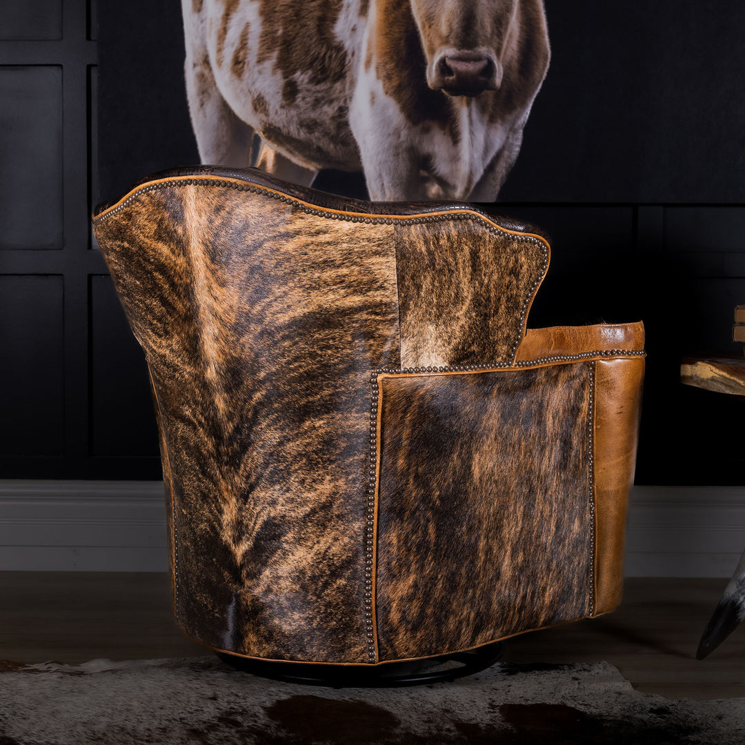 Rod Ranch Swivel Chair